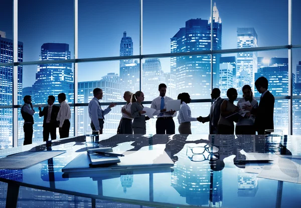 people-working-in-office Cabildeo Empresarial
