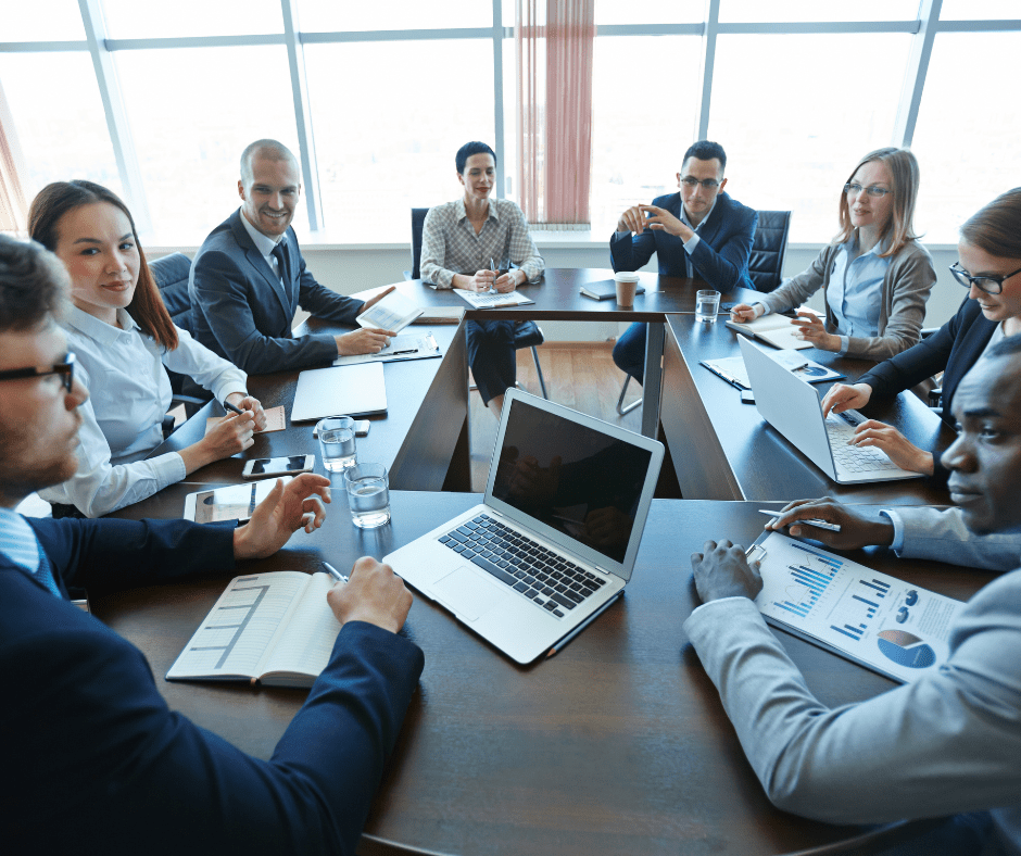 reunion trabajo Especialidades Consultoría Legal, Abogados Especialistas en Litigio Estratégico y Negocios